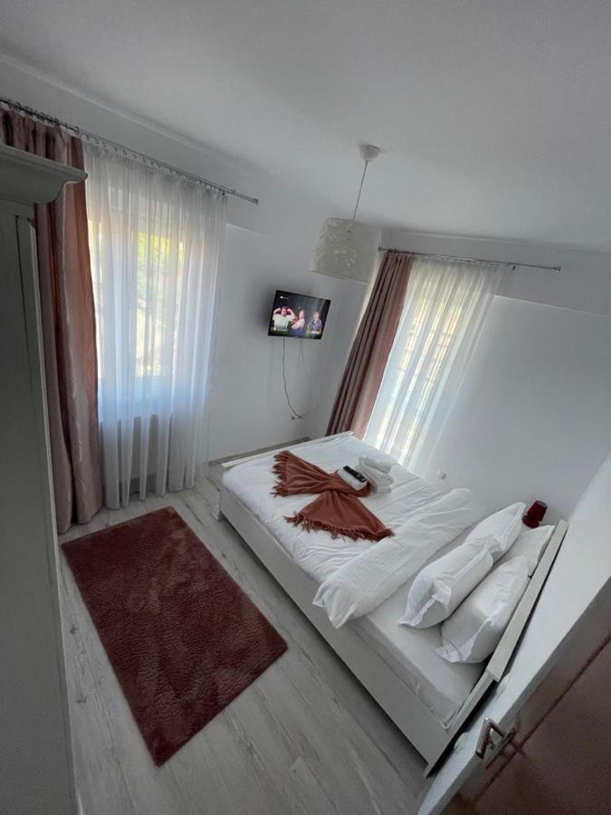 Deny'S Apartament Gura Humorului Kültér fotó